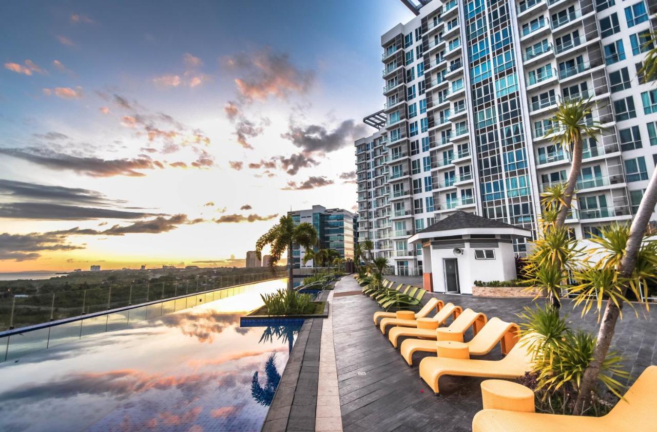 C Suites At Mactan Newtown มักตัน ภายนอก รูปภาพ