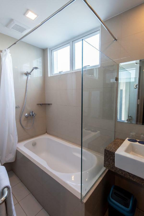 C Suites At Mactan Newtown มักตัน ห้อง รูปภาพ